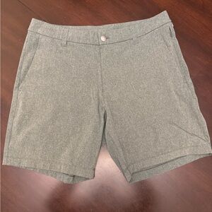 lululemon athletica Men's Gray Flat Front Shorts